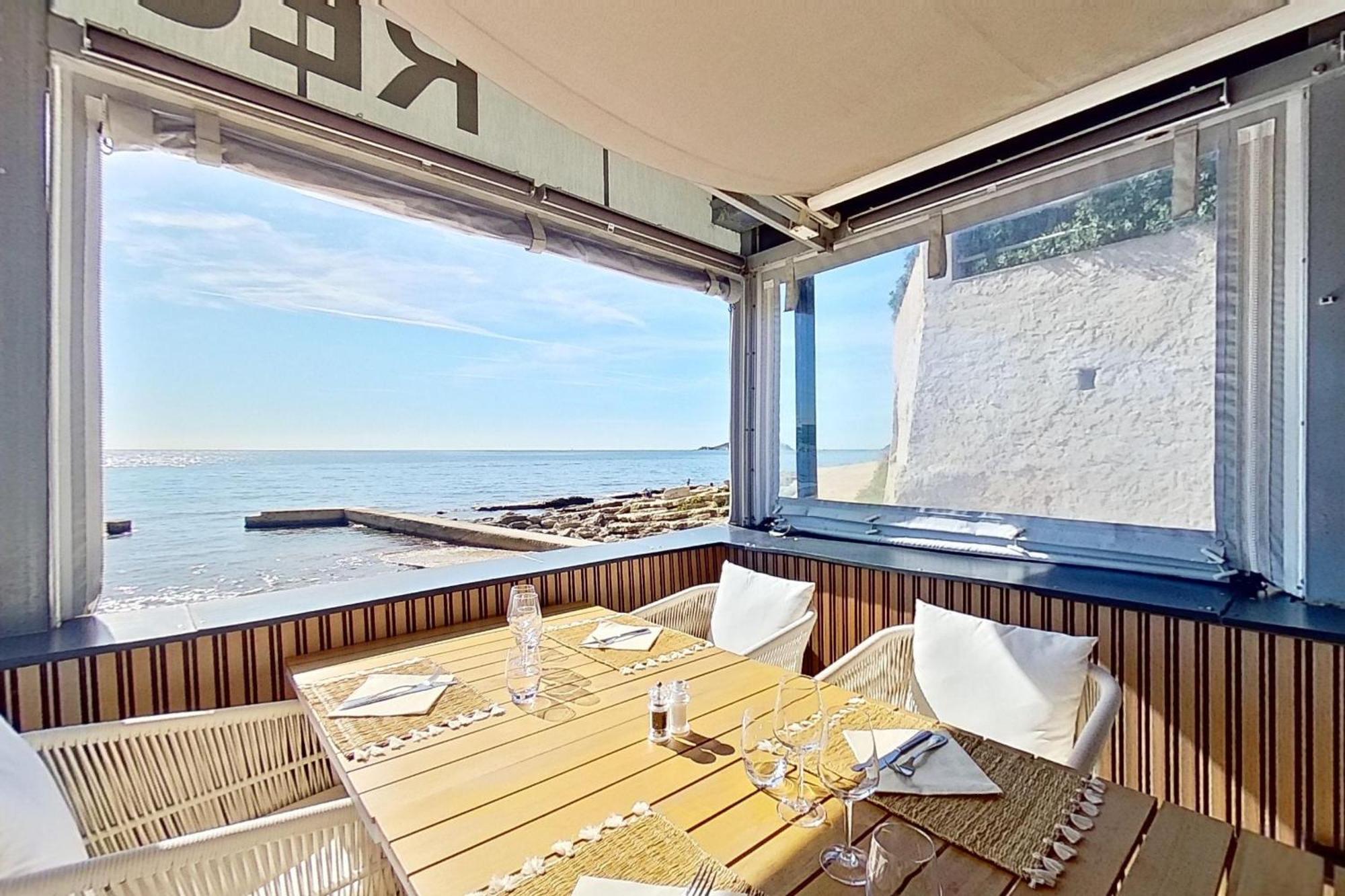 Hotel Spa Plage St Jean Ла-Сьота Экстерьер фото